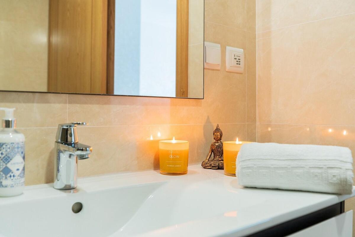Modern Deco Apartment With Balcony ลิสบอน ภายนอก รูปภาพ